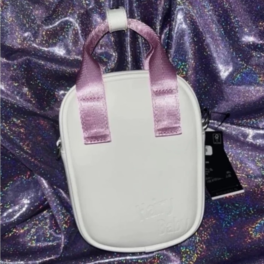 Color Changing Baymax Crossbody - Picture 4 of 7